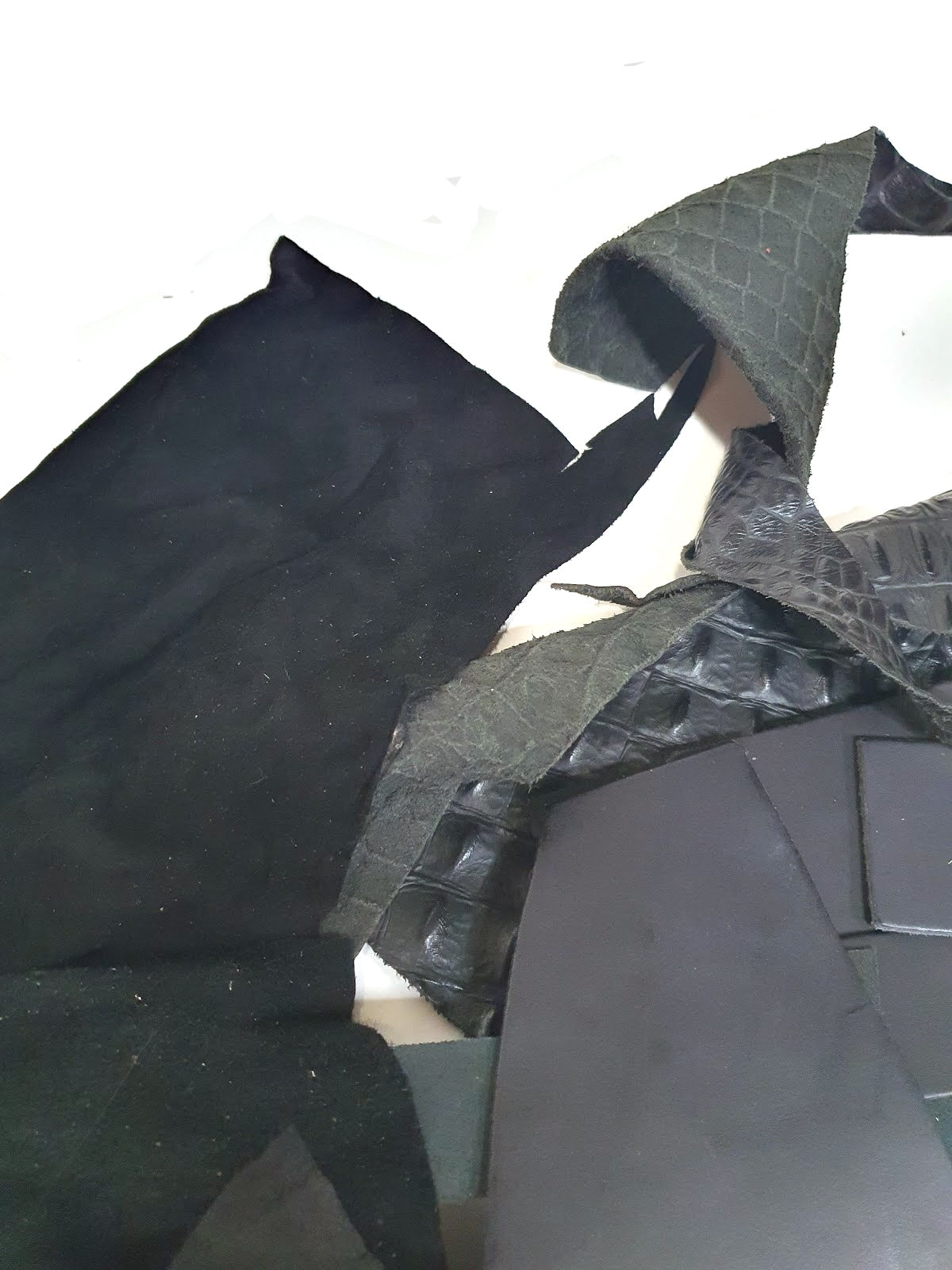 Leather, Offcuts, Black Mix