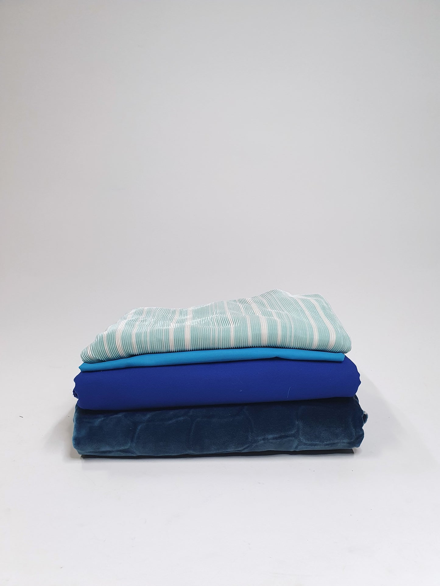 Blue Colour Fabric, Large Pieces, Mixed Bundle