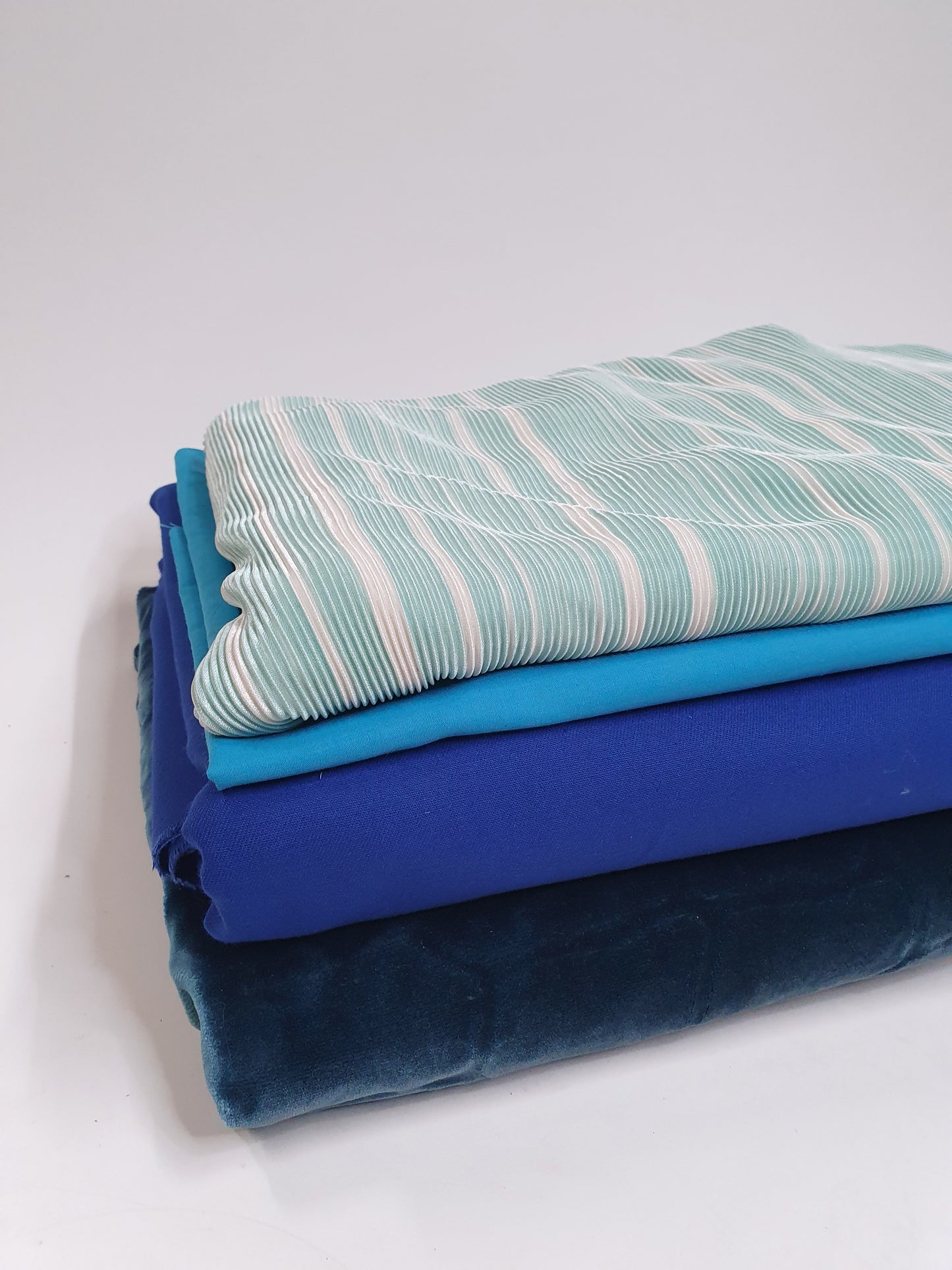 Blue Colour Fabric, Large Pieces, Mixed Bundle