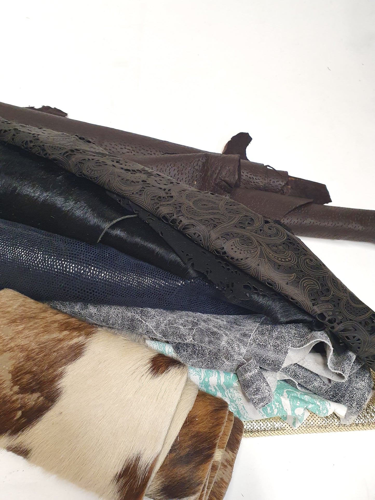 Leather, Offcuts, Special Finishes Mix