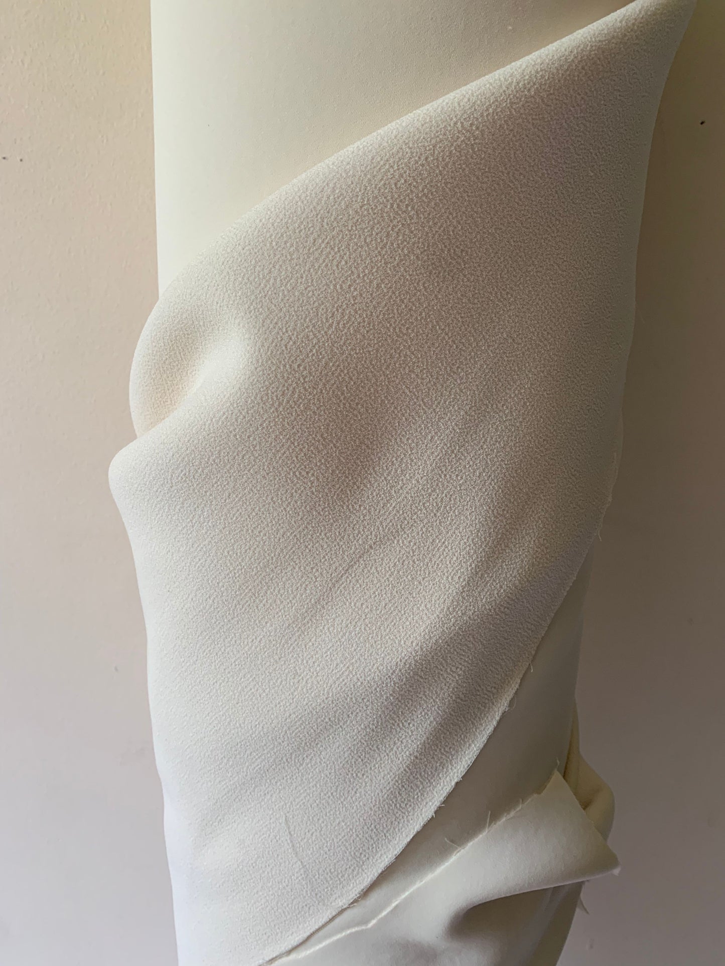 Fabric, Heavy Double-backed, Cream
