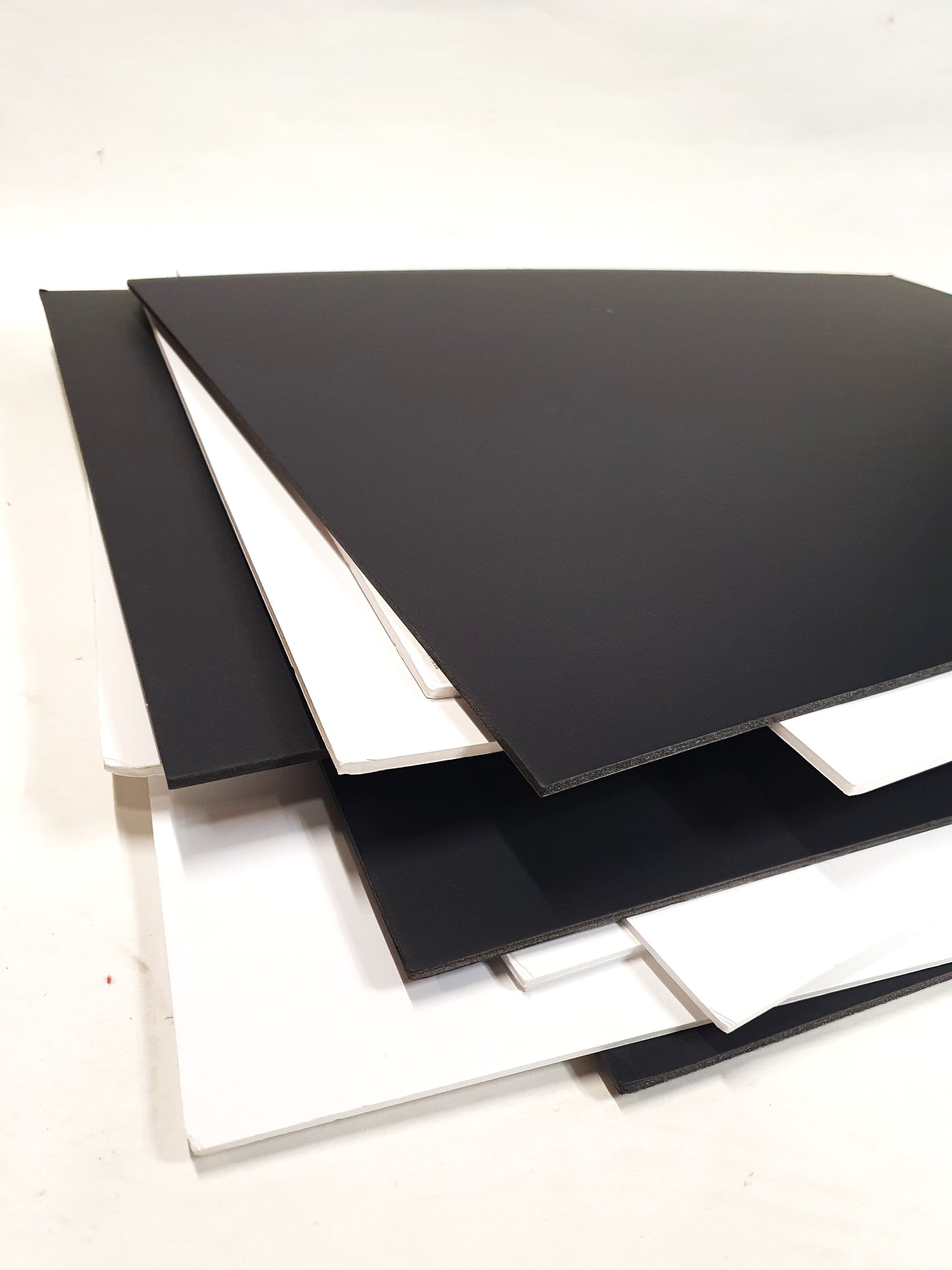 Plastic, Foam Board, White/Black