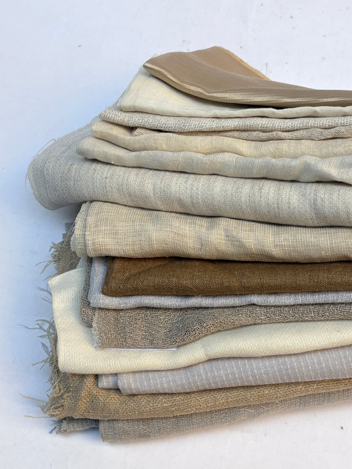 Natural Fibre Fabric, Linen/Wool/Cotton/Silk, Mixed Bundle