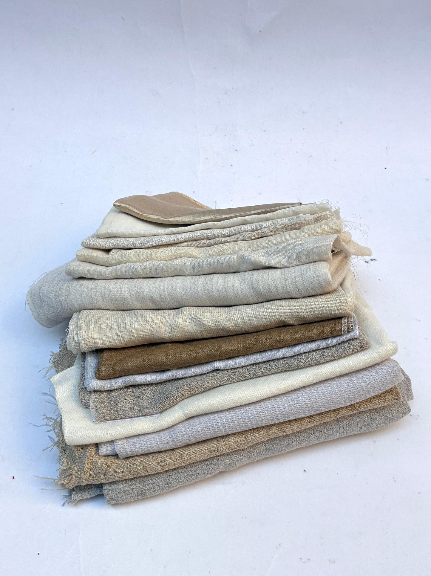 Natural Fibre Fabric, Linen/Wool/Cotton/Silk, Mixed Bundle