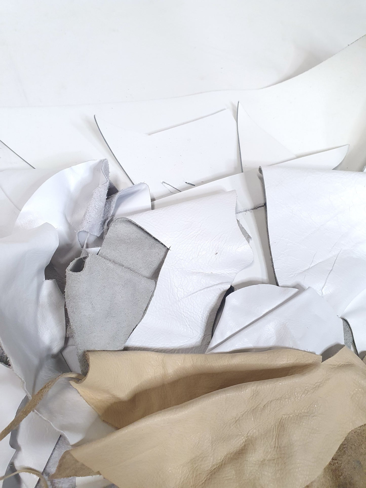 Leather, Offcuts, White Mix