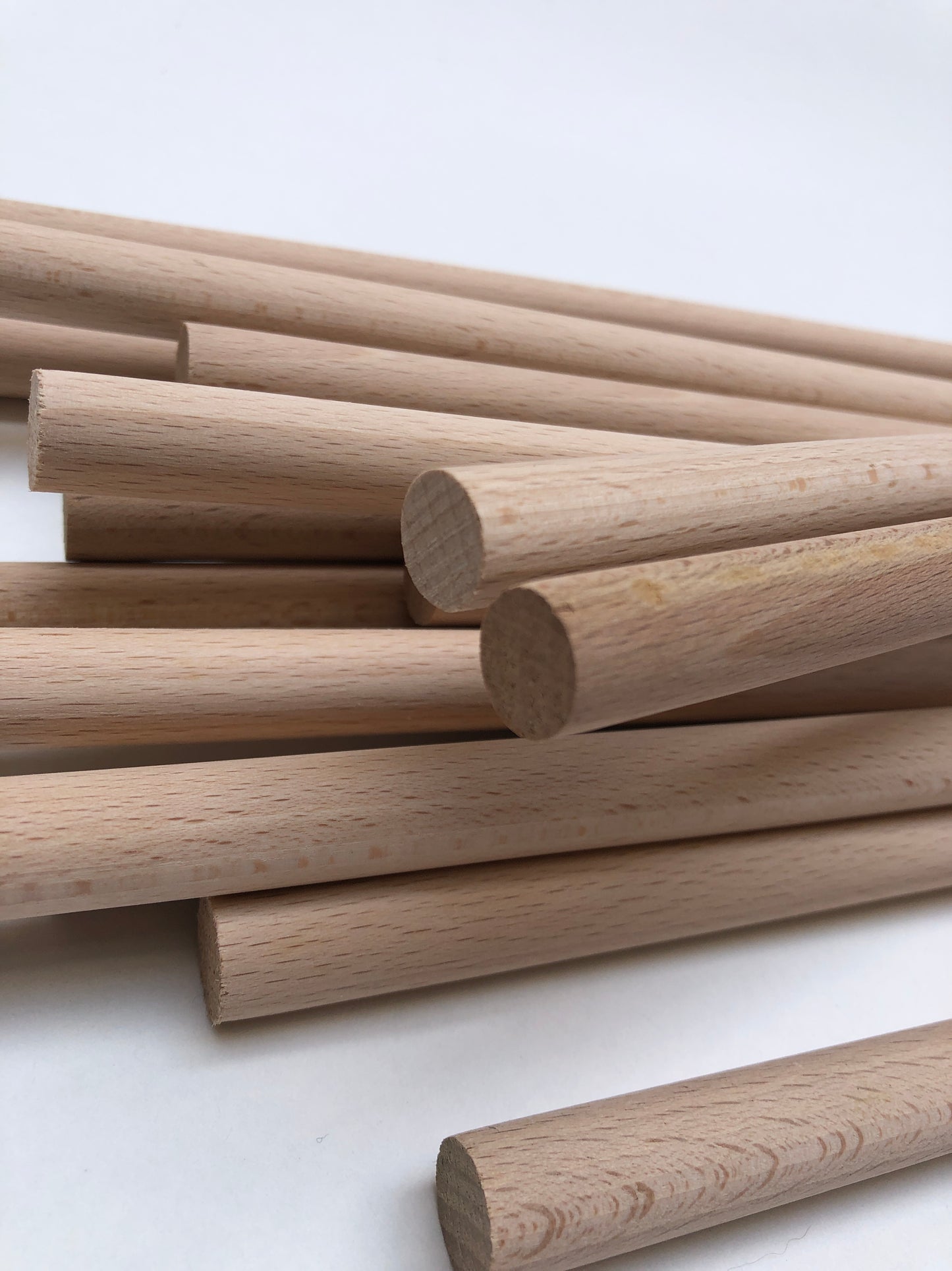 Wood, Beechwood Dowels, Sticks - 155x2.8cm (Collection Only)
