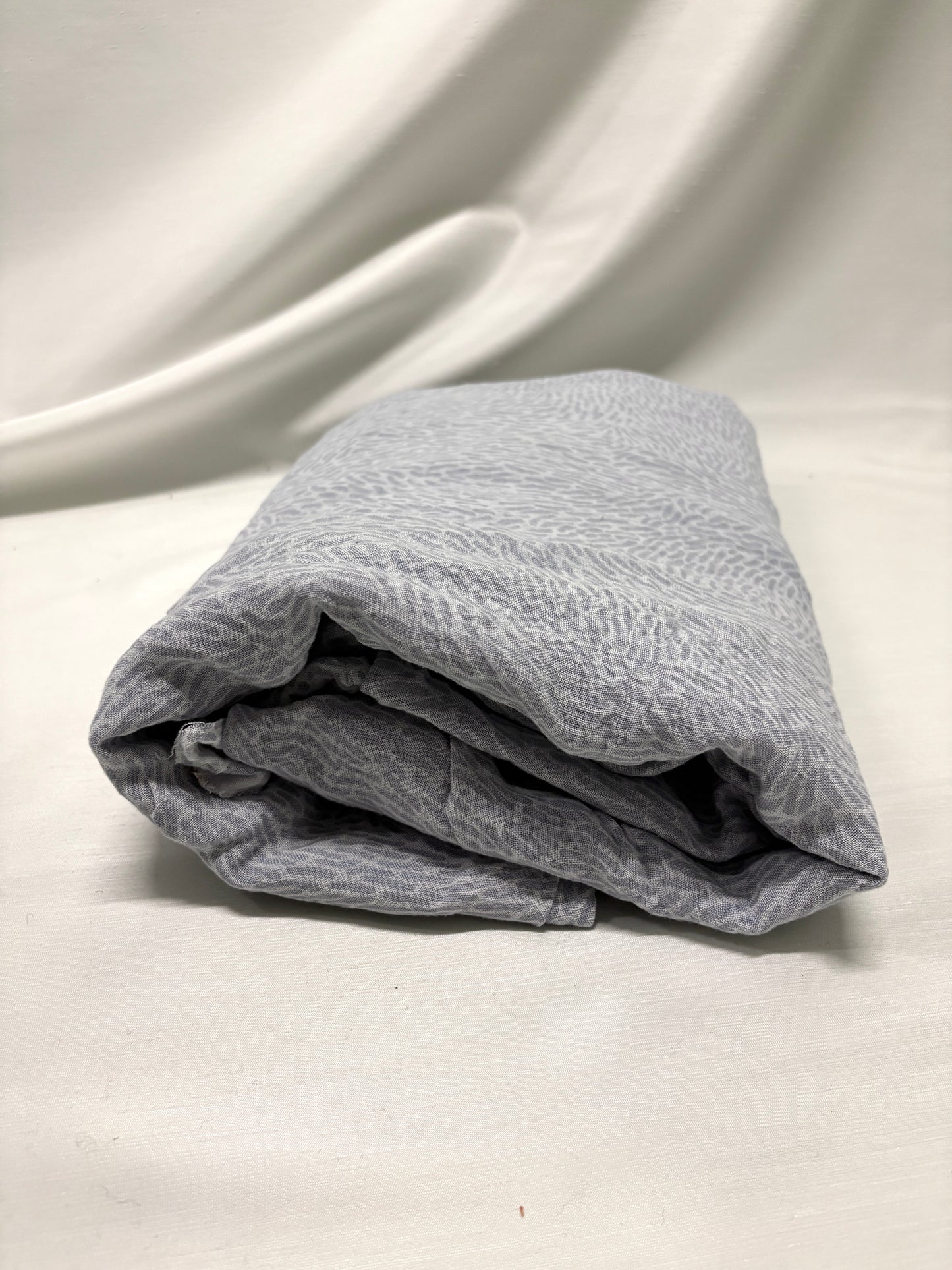 Patterned 100% Cotton Fabric End of Roll *ONE-OFF*