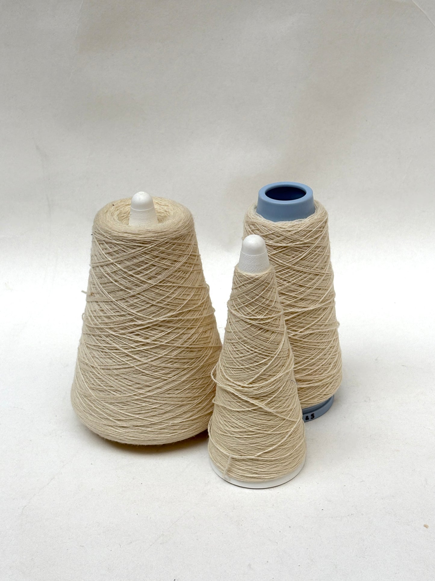 Natural Fibre Yarn Cone, White Shade, Mixed Bundle