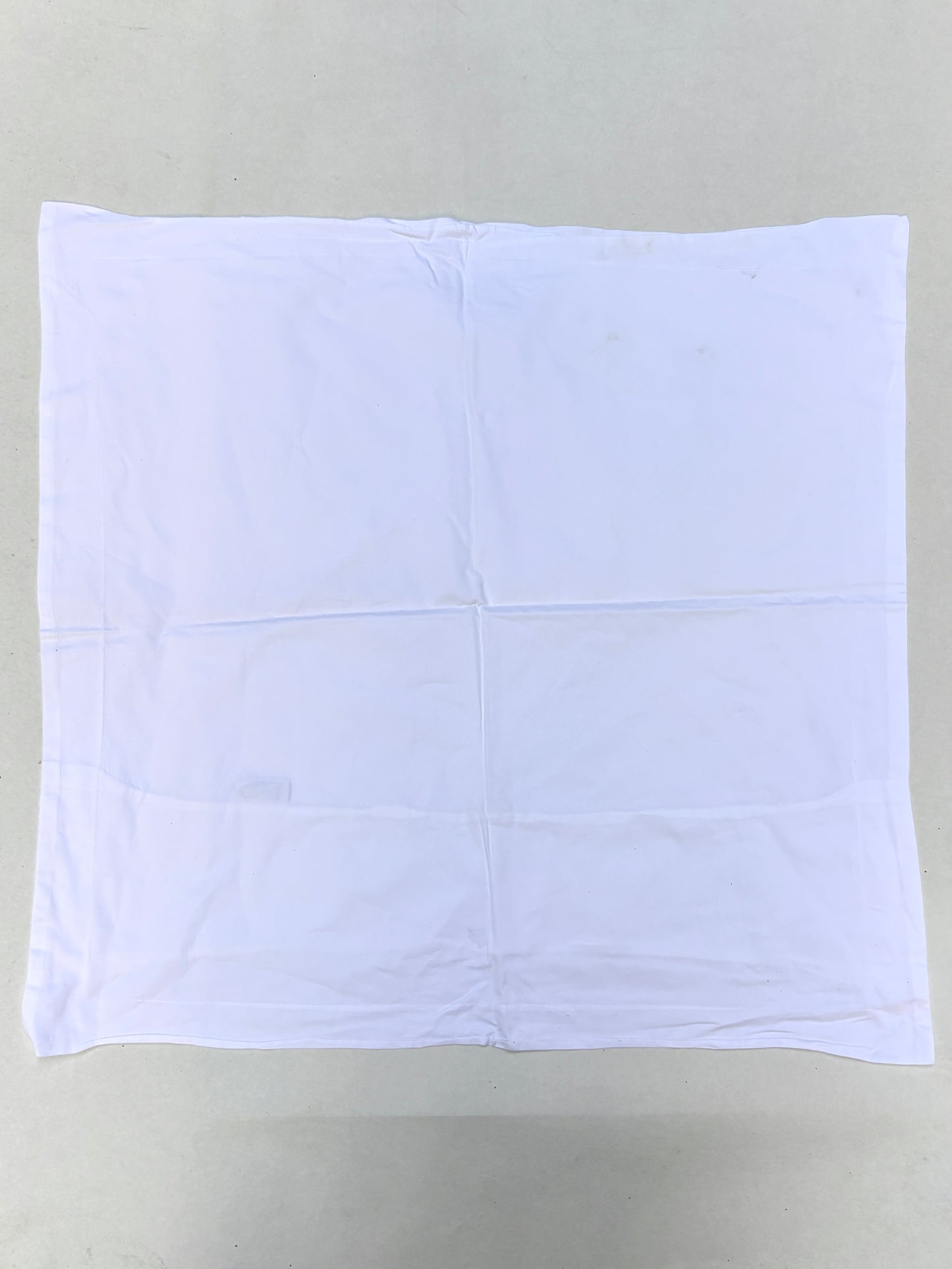 100% Cotton Fabric, White Bed Linens, Mixed Bundle - 3kg