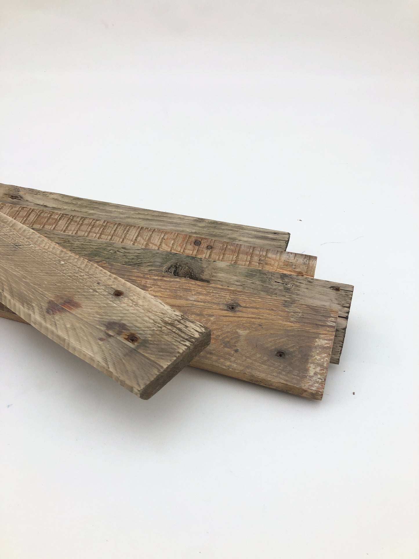 Reclaimed Timber - 5 kg