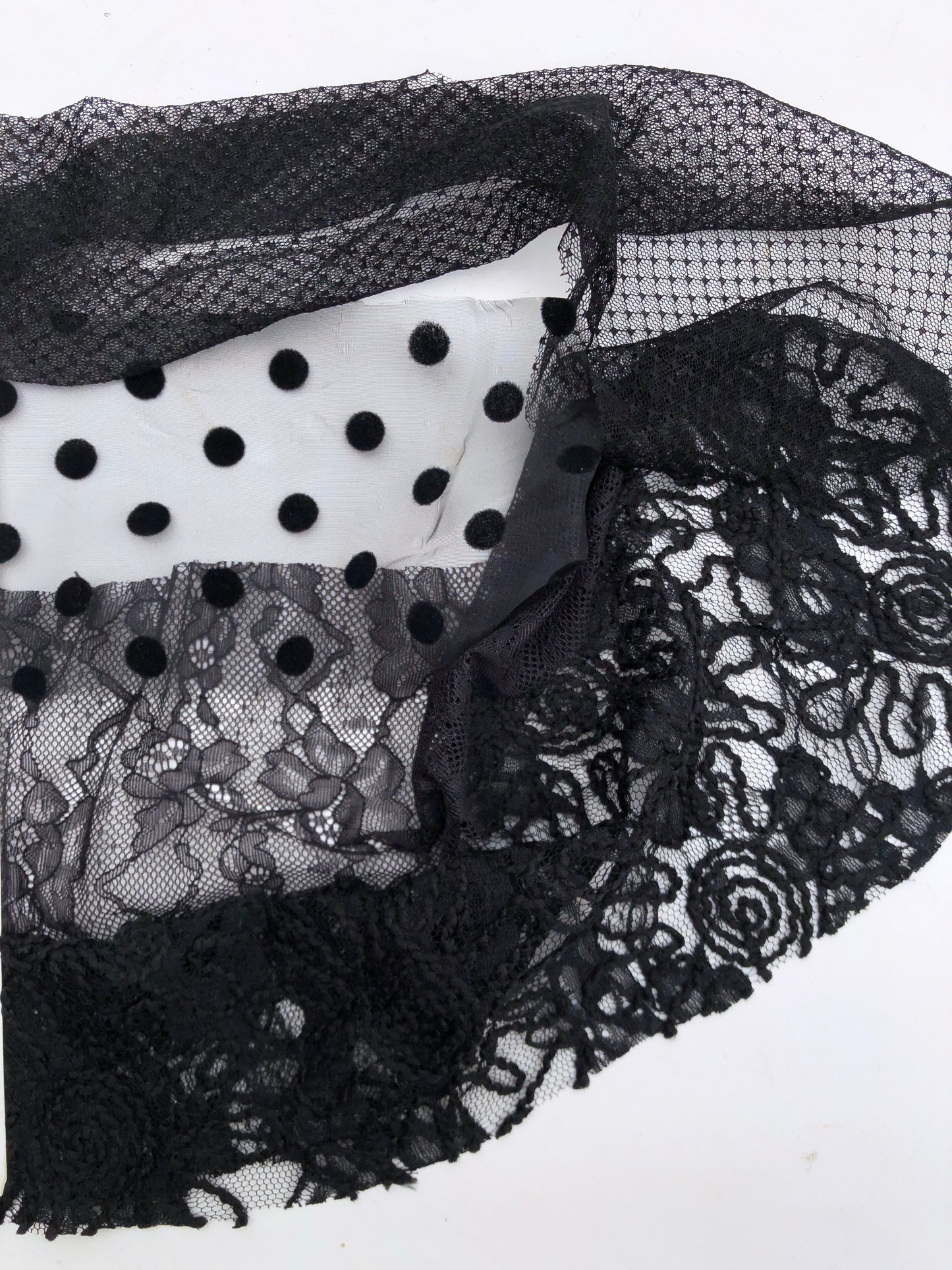 Couture Lace, Black