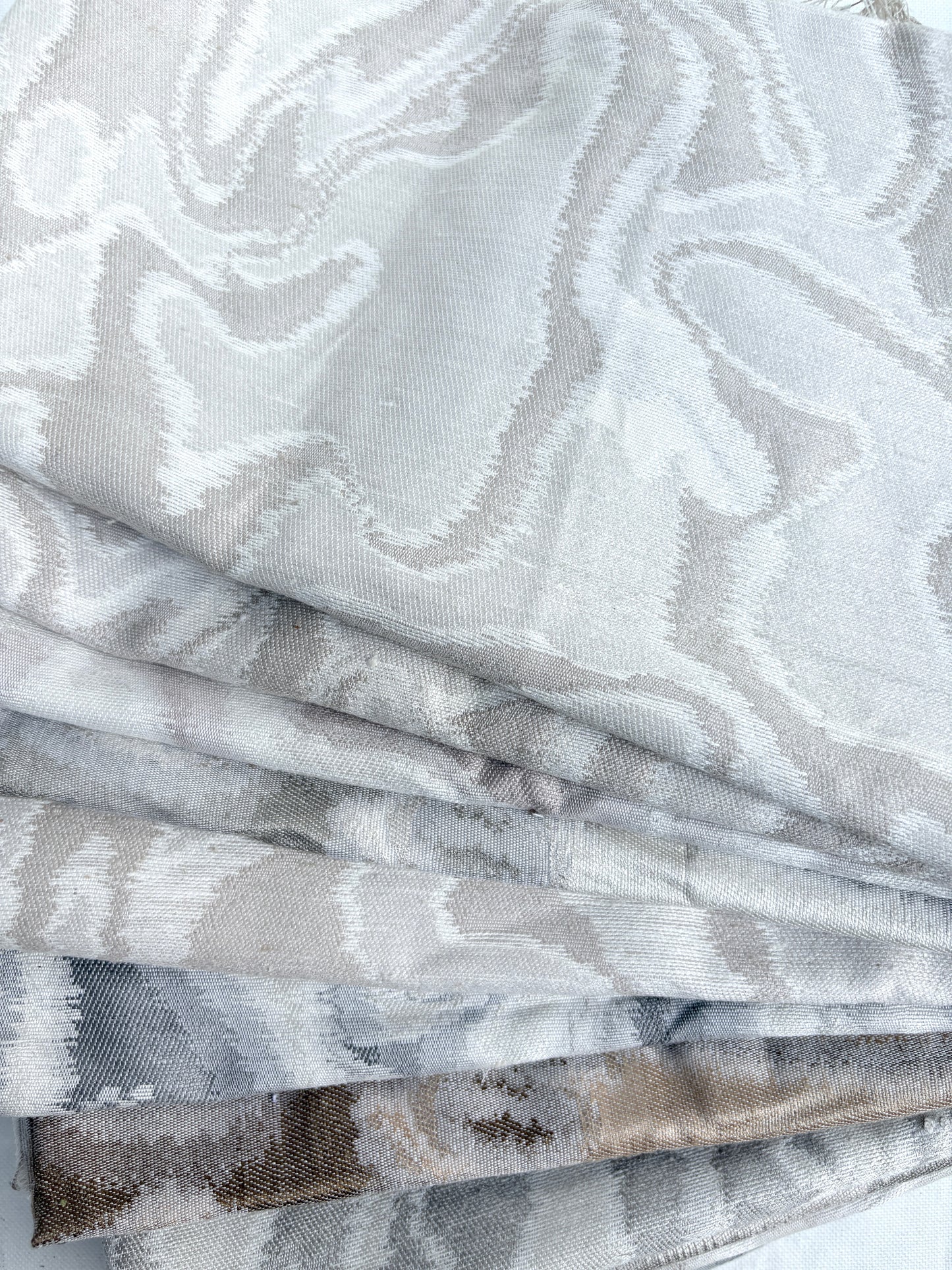 Wave Patterned Fabric, Medium Pieces, Mixed Bundle
