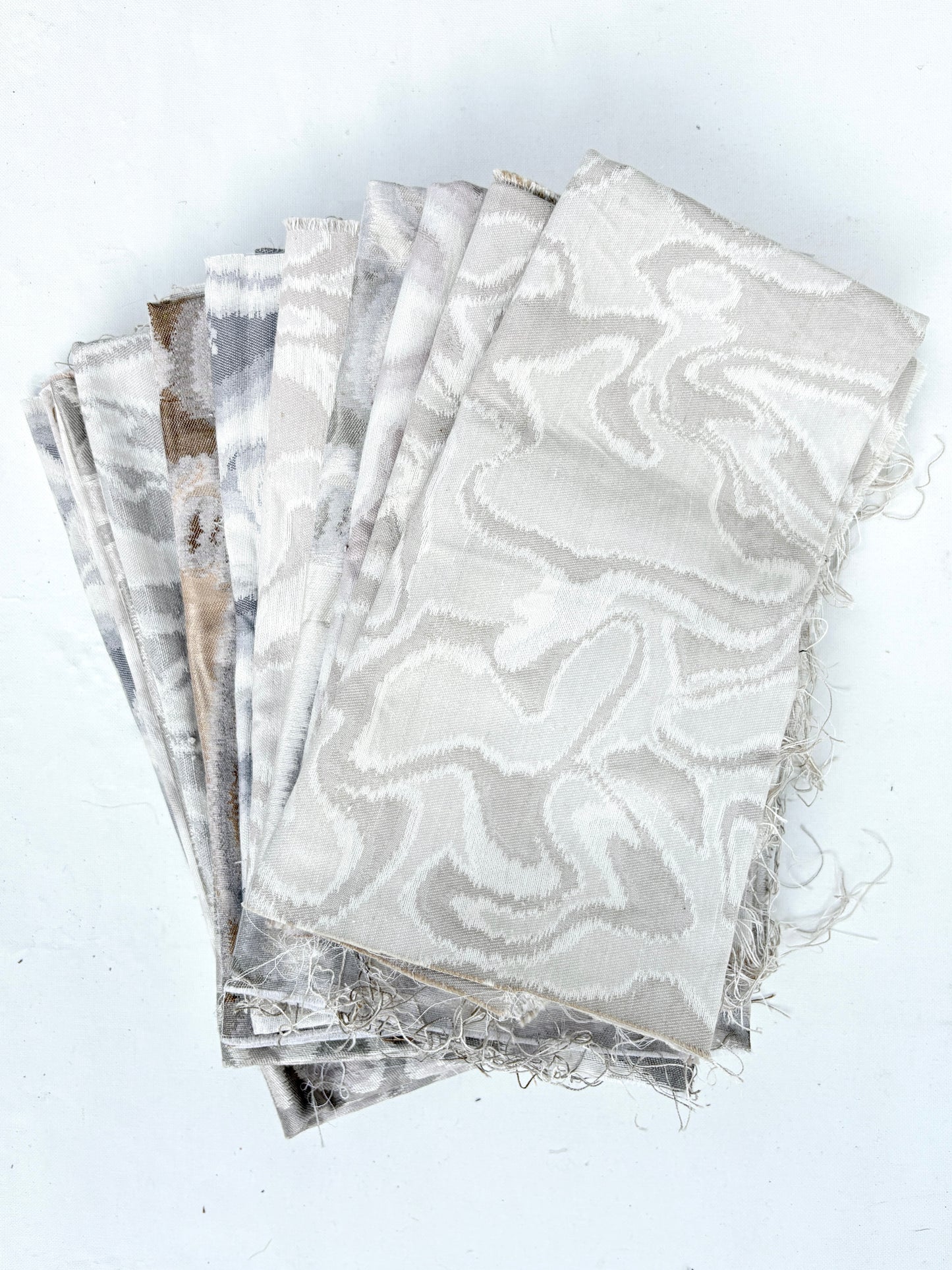 Wave Patterned Fabric, Medium Pieces, Mixed Bundle