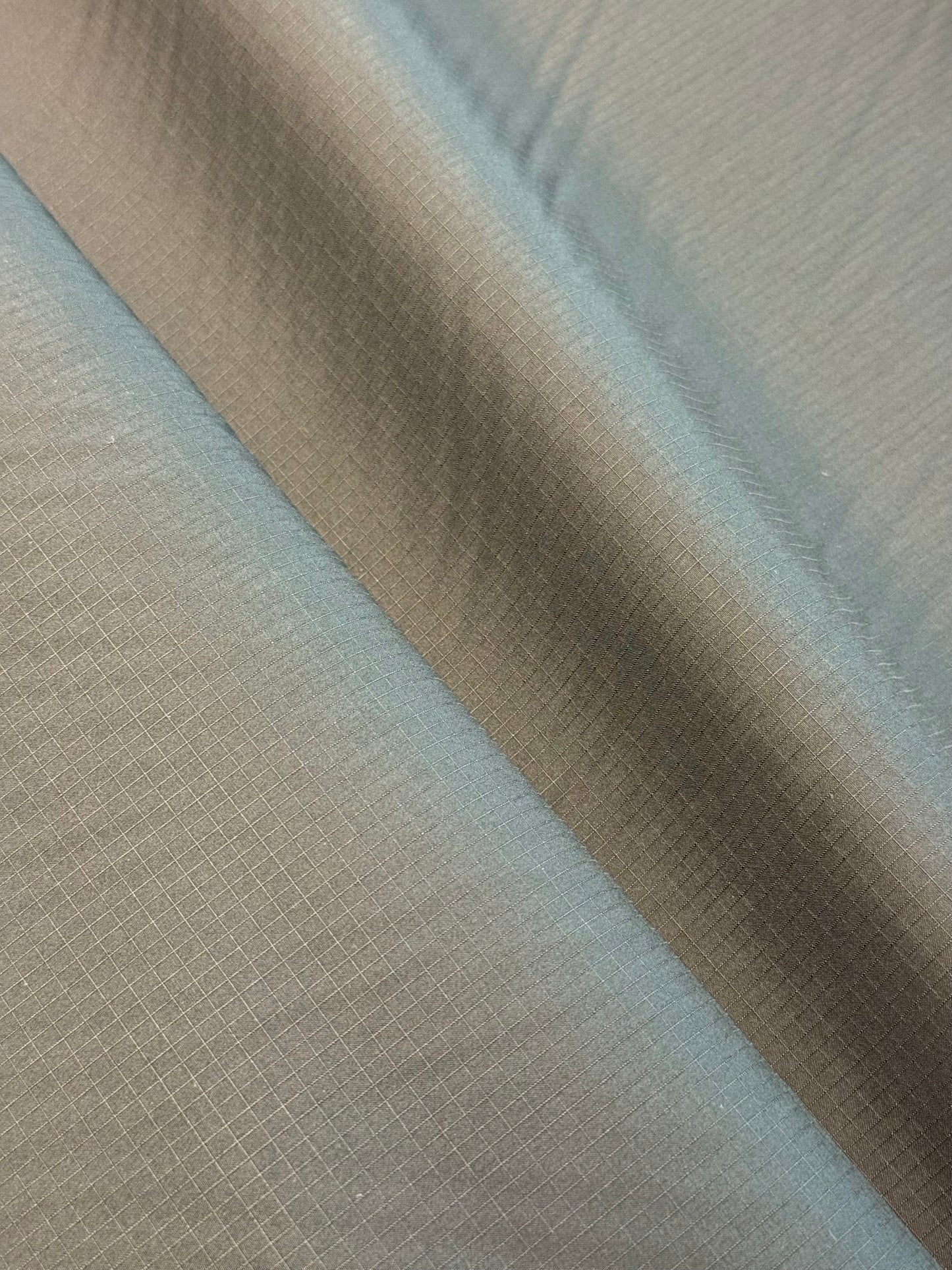 Fabric, Organic Cotton, Ripstop, Water-repellent, Navy/White Reversible, End of Roll