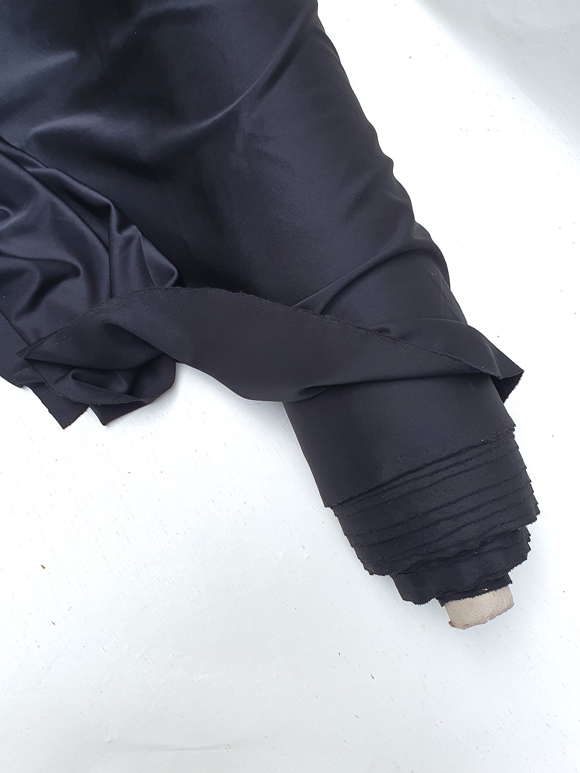 Roll of lycra spandex fabric in black 