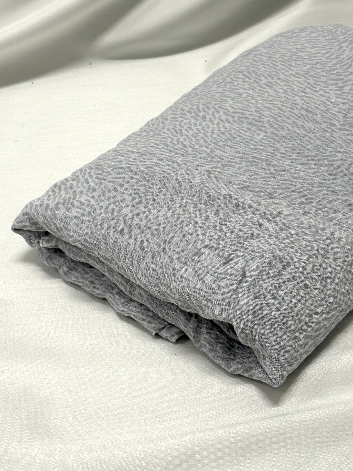 Grey patterned cotton fabric 