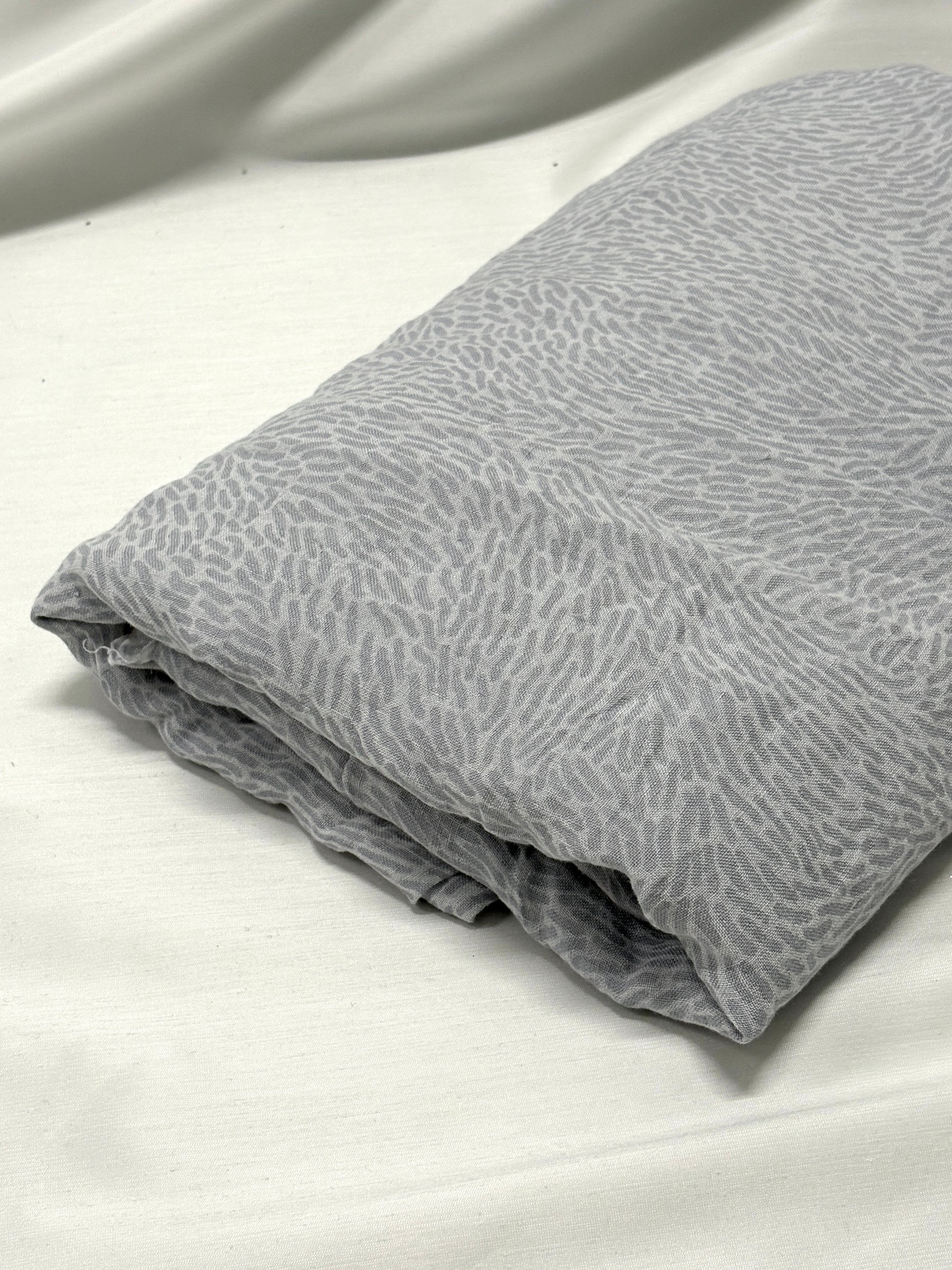 Grey patterned cotton fabric 